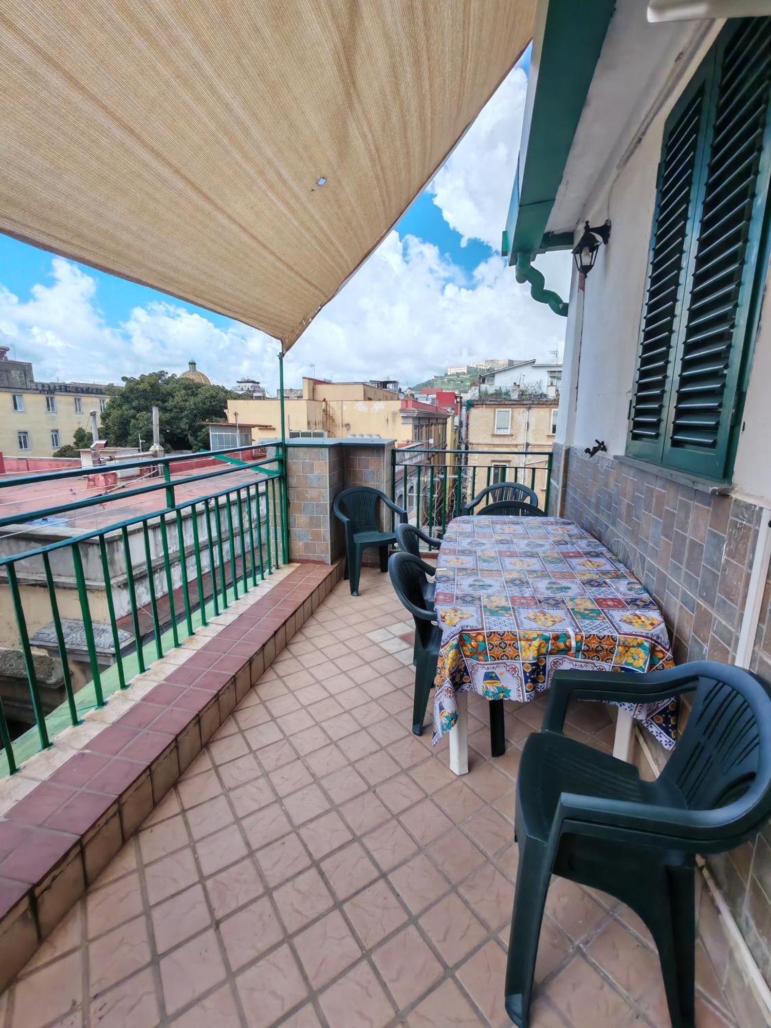 Spaccanapoli House Exterior foto